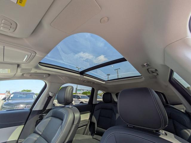 new 2025 Lincoln Nautilus car, priced at $62,448