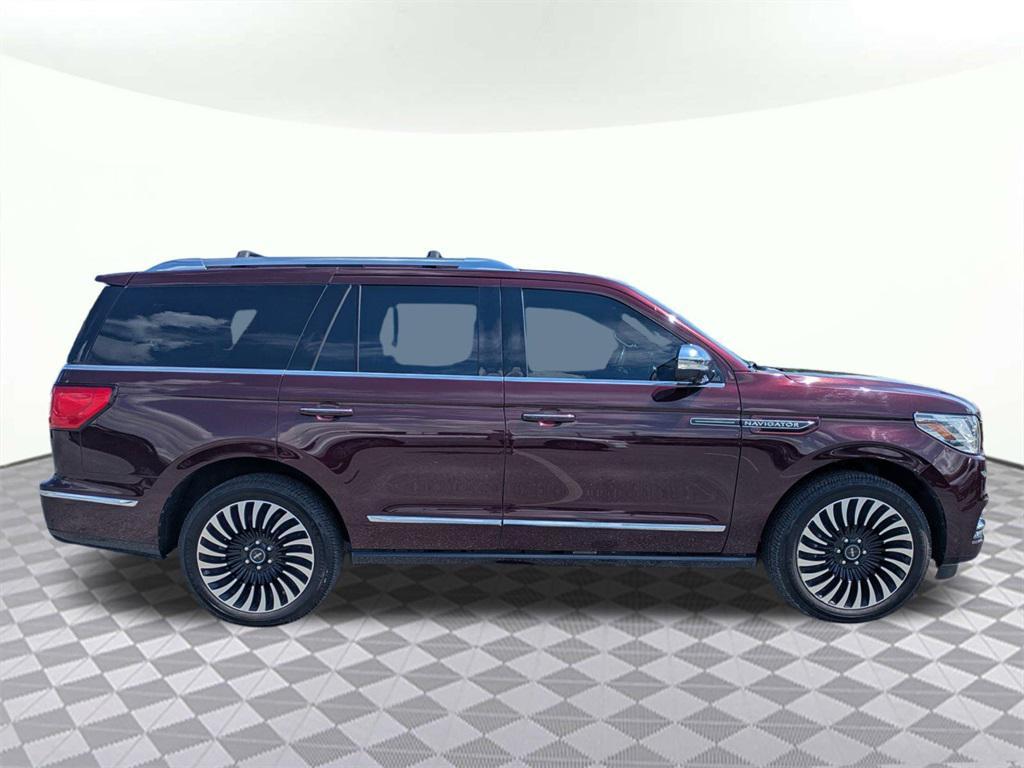 used 2020 Lincoln Navigator car, priced at $40,939