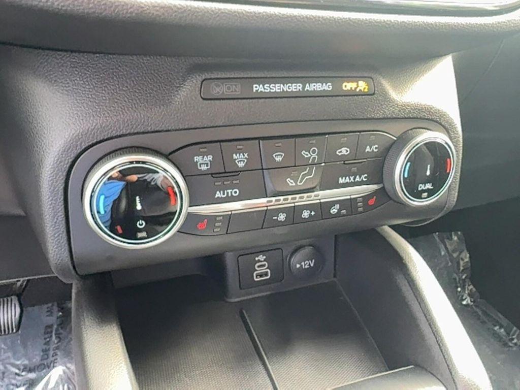 used 2025 Ford Escape car, priced at $28,999