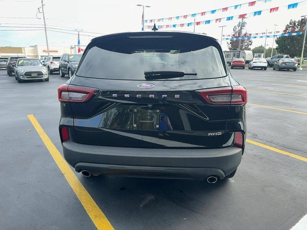 used 2025 Ford Escape car, priced at $28,999