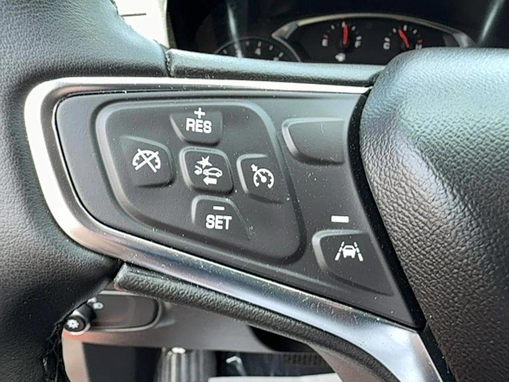used 2023 Chevrolet Equinox car, priced at $24,555
