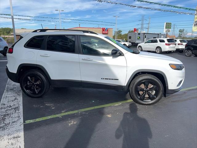 used 2023 Jeep Cherokee car