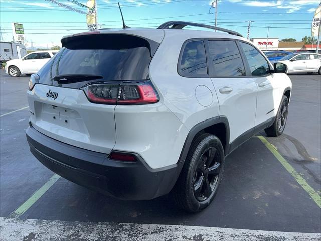 used 2023 Jeep Cherokee car