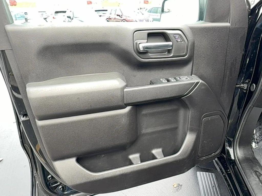 used 2024 GMC Sierra 1500 car, priced at $40,999