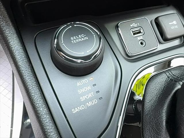 used 2019 Jeep Cherokee car, priced at $22,977