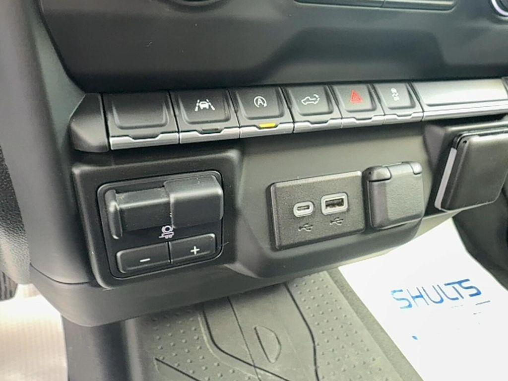 used 2023 Chevrolet Silverado 1500 car, priced at $38,488
