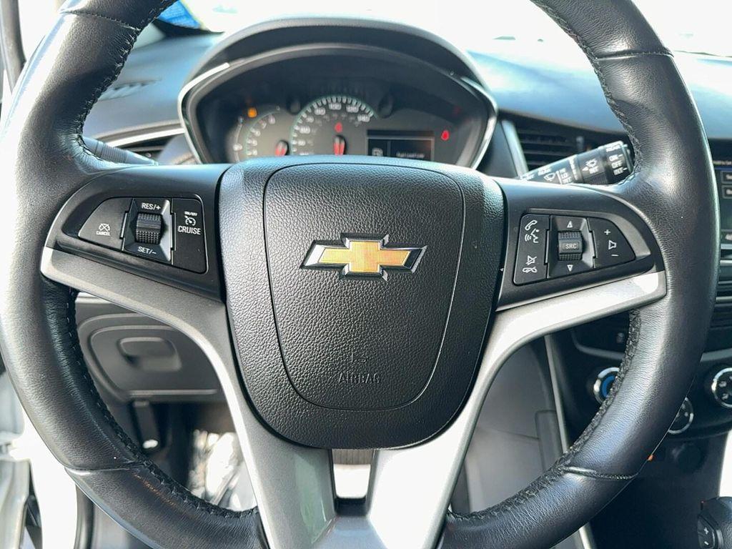 used 2022 Chevrolet Trax car