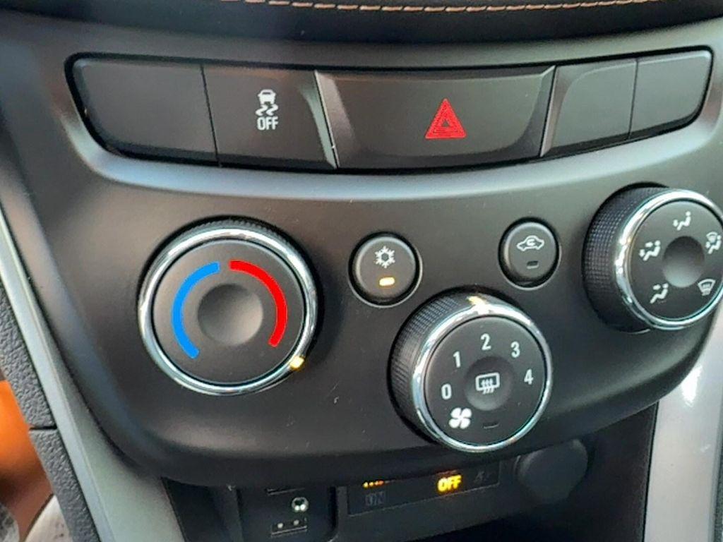 used 2022 Chevrolet Trax car