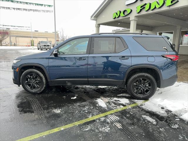 used 2023 Chevrolet Traverse car