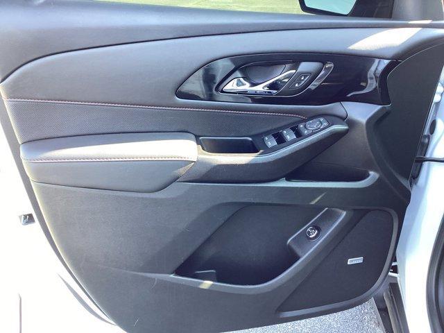 used 2023 Chevrolet Traverse car, priced at $37,995