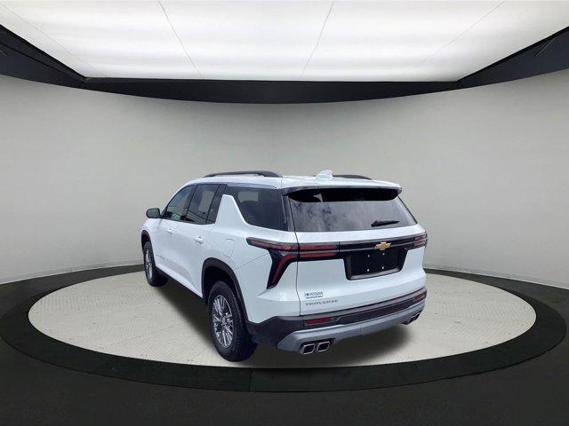 used 2025 Chevrolet Traverse car, priced at $38,500