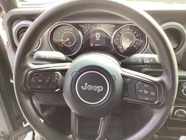 used 2021 Jeep Wrangler Unlimited car, priced at $33,770