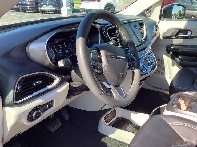 used 2023 Chrysler Pacifica car, priced at $28,915