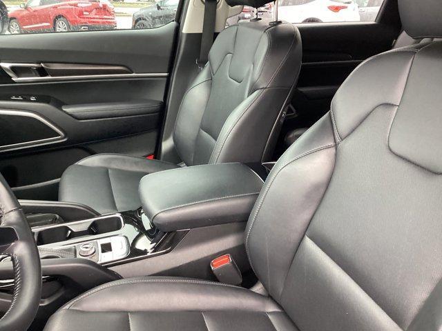 used 2023 Kia Telluride car, priced at $36,710