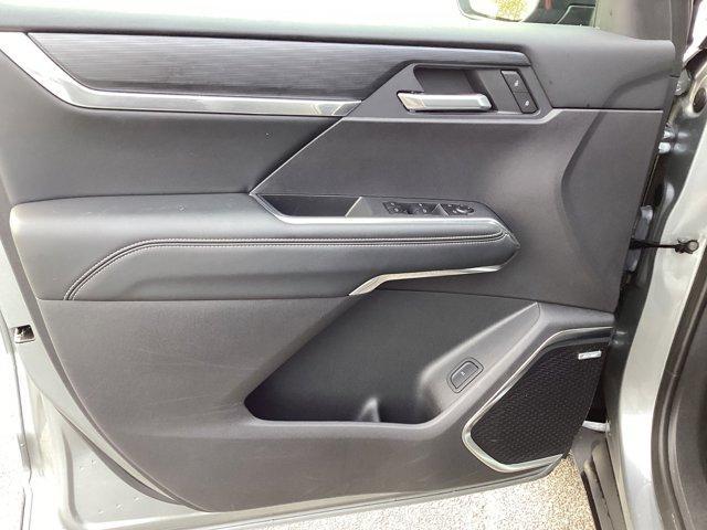 used 2025 GMC Acadia car, priced at $35,900