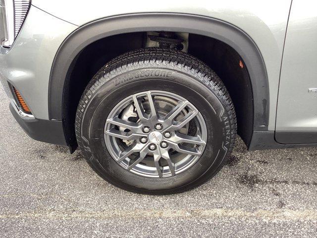 used 2025 GMC Acadia car, priced at $35,900
