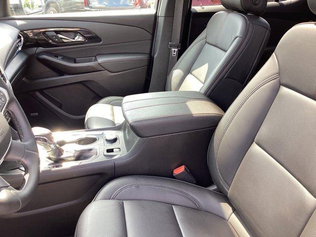 used 2023 Chevrolet Traverse car