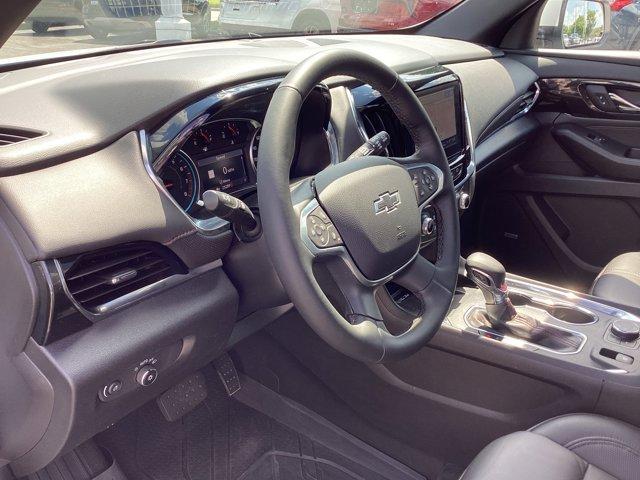 used 2023 Chevrolet Traverse car
