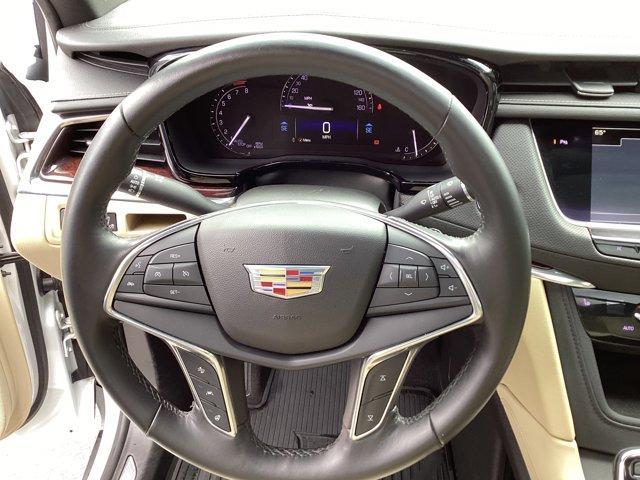 used 2019 Cadillac XT5 car, priced at $23,715