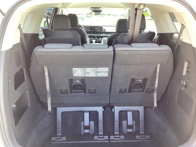 used 2022 Kia Carnival car, priced at $29,990