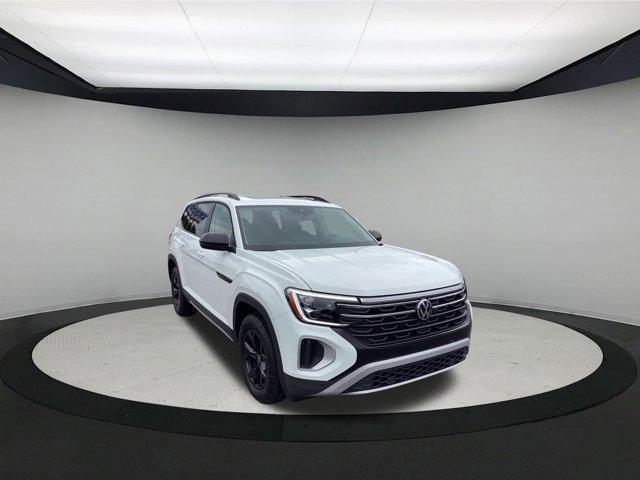 used 2025 Volkswagen Atlas car, priced at $42,990