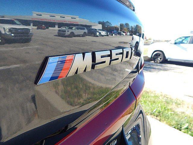 used 2021 BMW M550 car