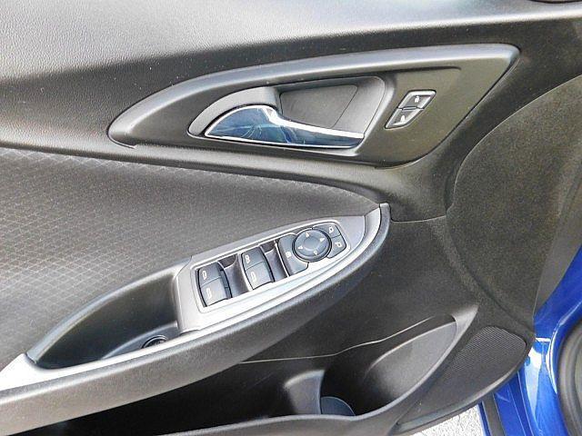 used 2023 Chevrolet Malibu car, priced at $18,977