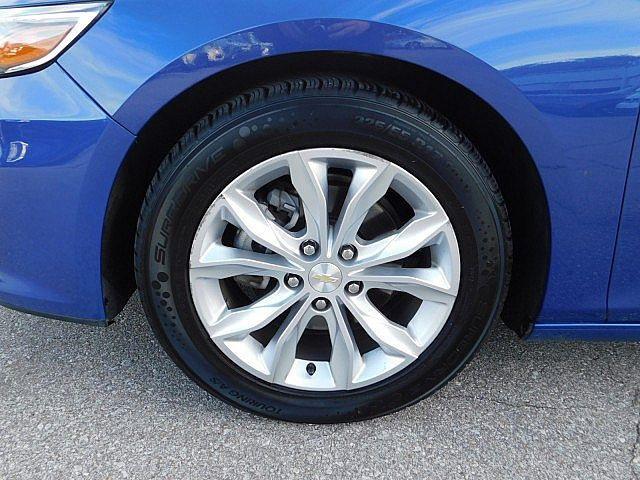 used 2023 Chevrolet Malibu car, priced at $18,977