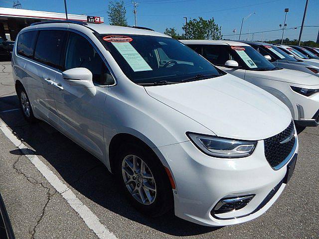 used 2021 Chrysler Pacifica car, priced at $23,429