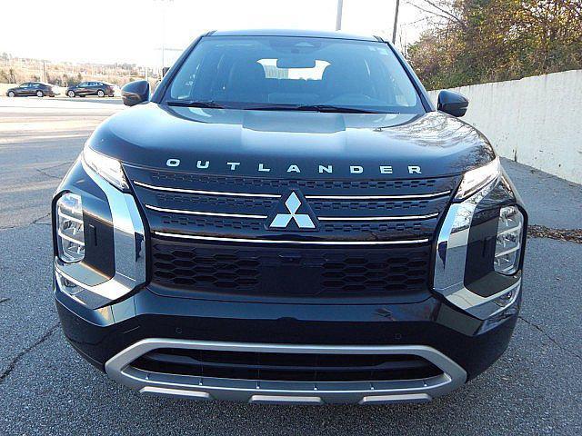 new 2024 Mitsubishi Outlander car, priced at $36,385