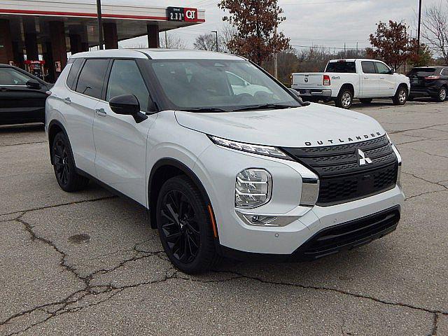 new 2024 Mitsubishi Outlander car, priced at $36,170