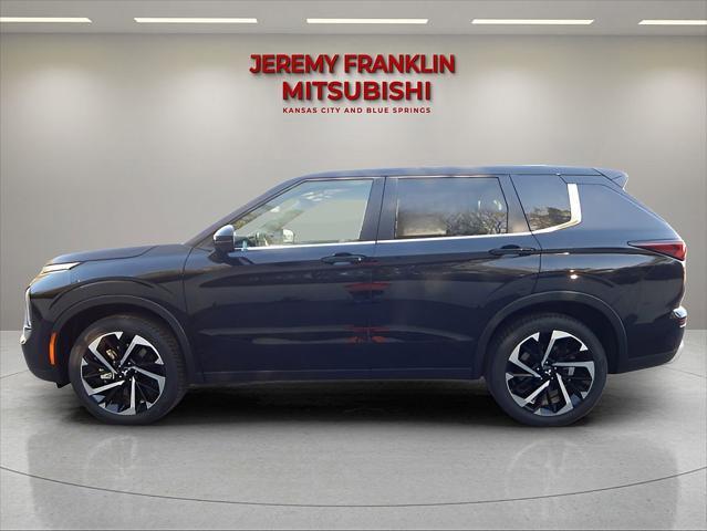 new 2024 Mitsubishi Outlander car, priced at $36,335