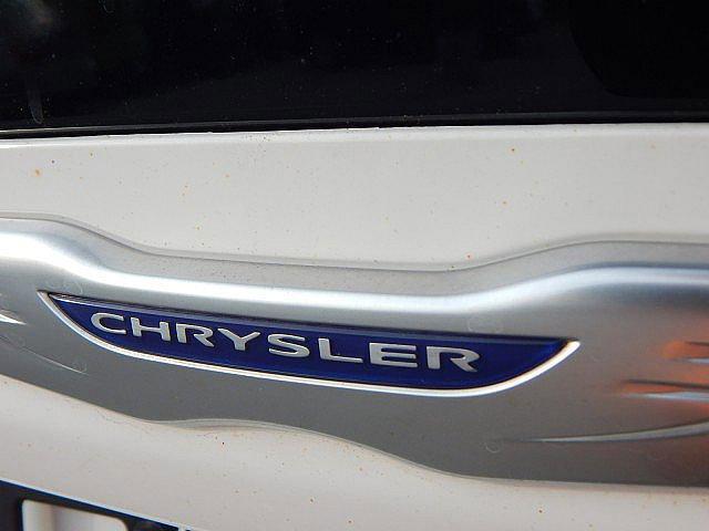 used 2020 Chrysler Pacifica car, priced at $25,100