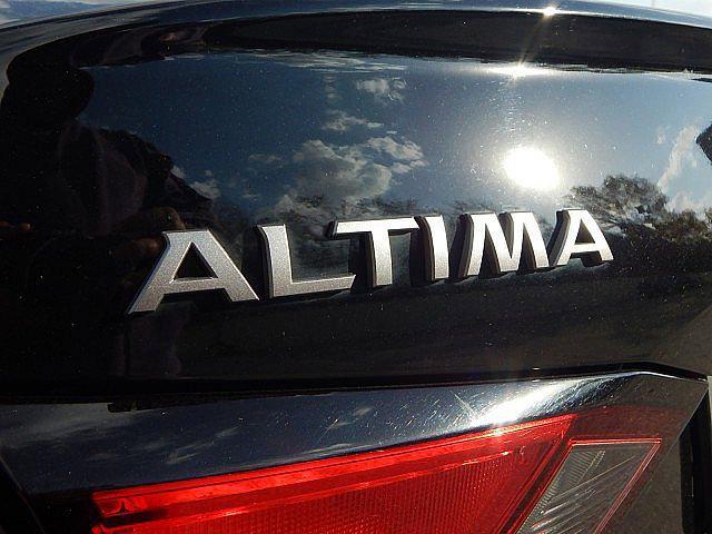 used 2023 Nissan Altima car, priced at $21,900