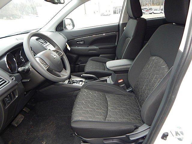 new 2024 Mitsubishi Outlander Sport car, priced at $28,270