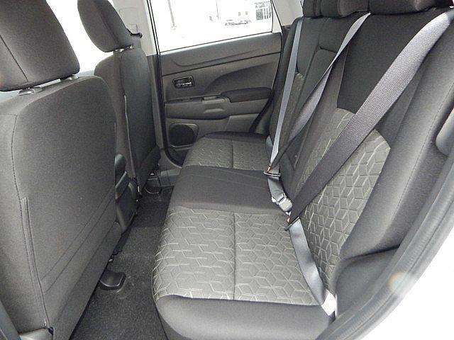 new 2024 Mitsubishi Outlander Sport car, priced at $28,270