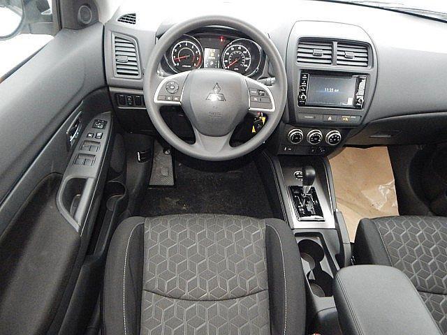 new 2024 Mitsubishi Outlander Sport car, priced at $28,270