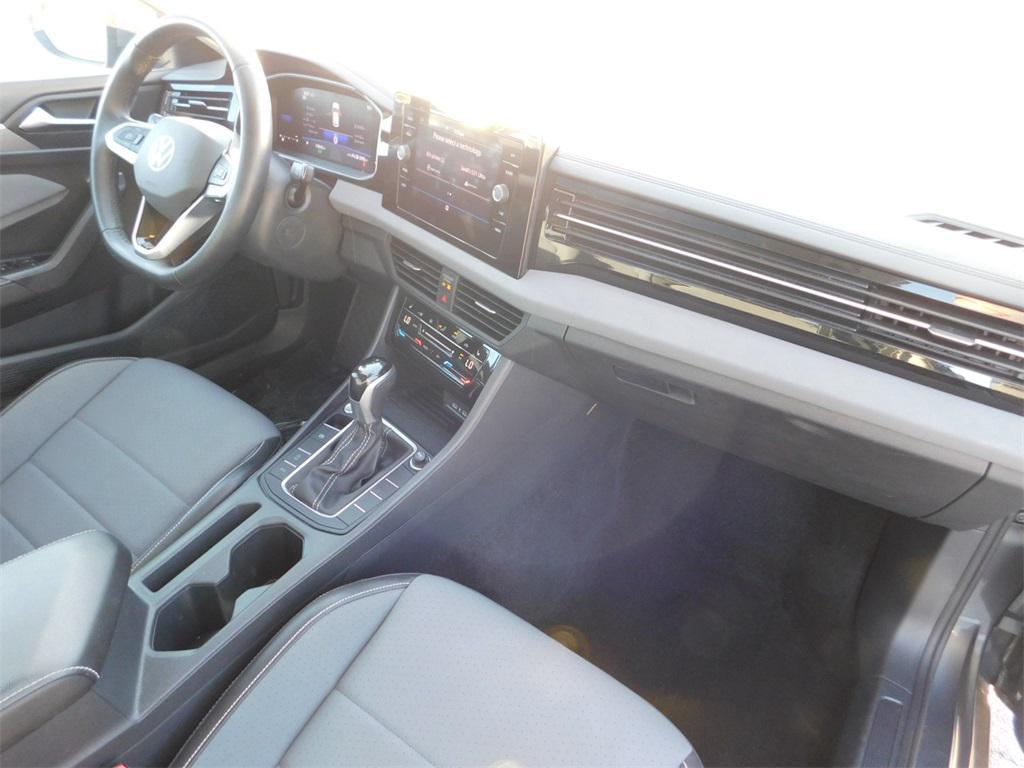 used 2025 Volkswagen Jetta car, priced at $23,611