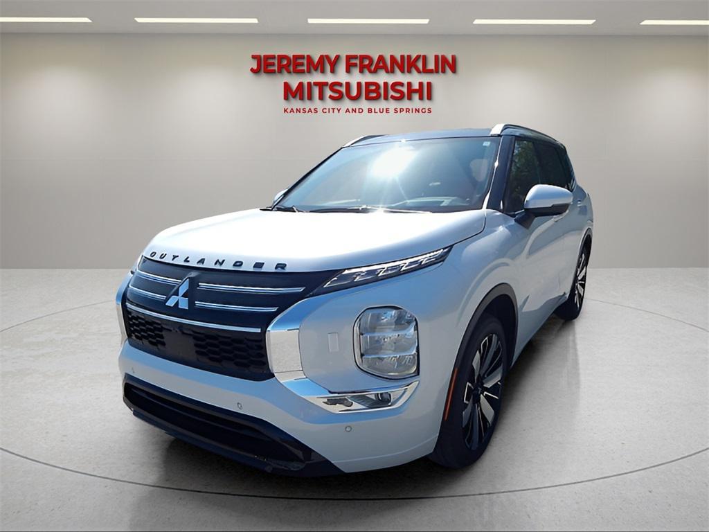 new 2025 Mitsubishi Outlander car, priced at $46,130
