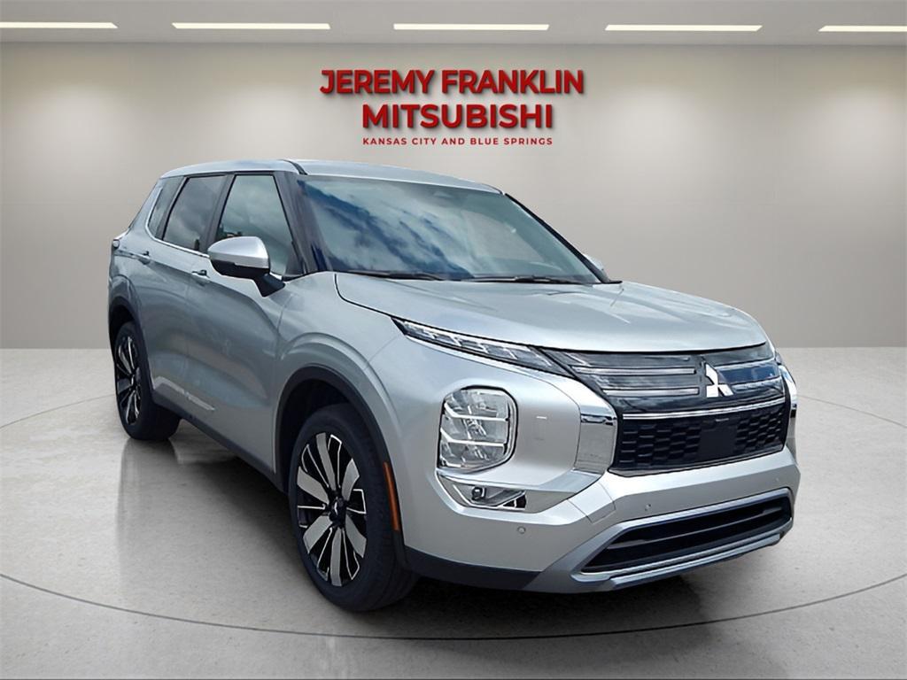 new 2025 Mitsubishi Outlander car, priced at $36,205