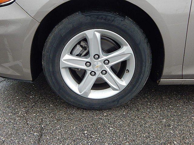 used 2023 Chevrolet Malibu car, priced at $19,994