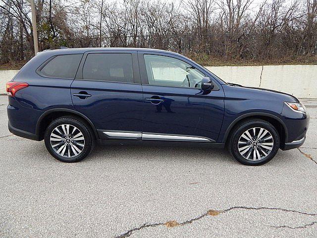 used 2020 Mitsubishi Outlander car, priced at $18,900