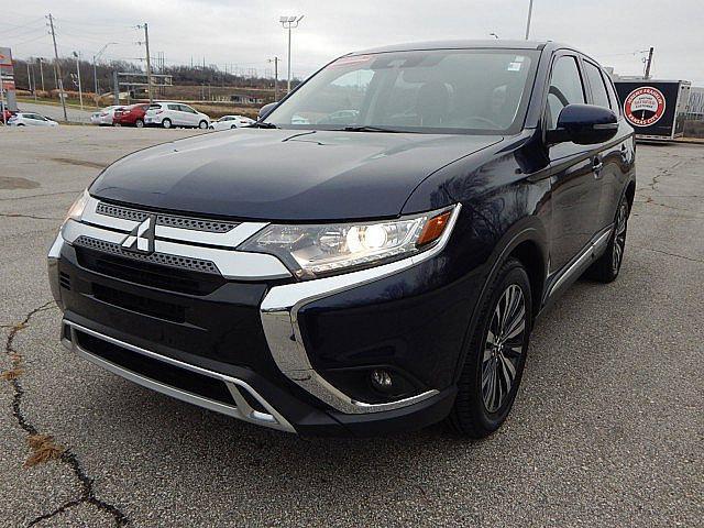 used 2020 Mitsubishi Outlander car, priced at $18,900