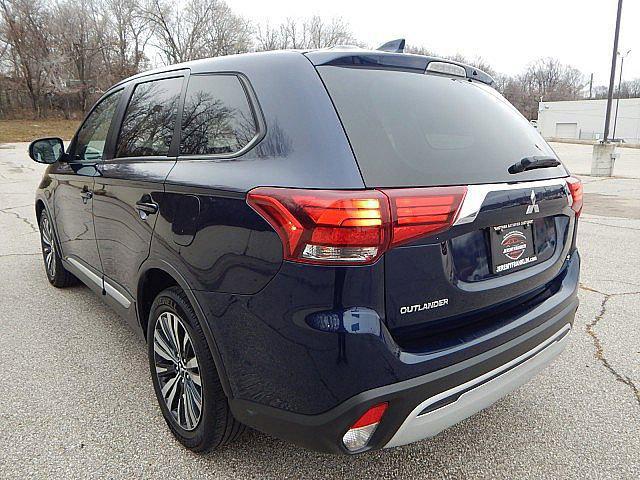 used 2020 Mitsubishi Outlander car, priced at $18,900