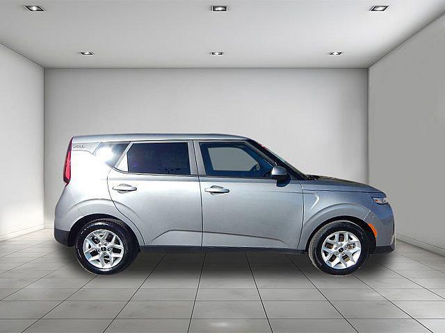 used 2022 Kia Soul car, priced at $17,671