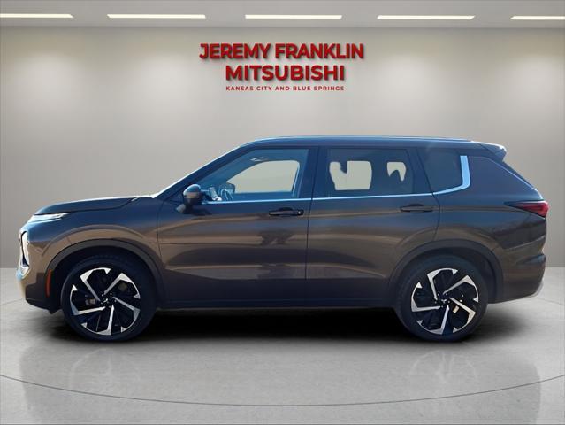 used 2022 Mitsubishi Outlander car, priced at $28,900