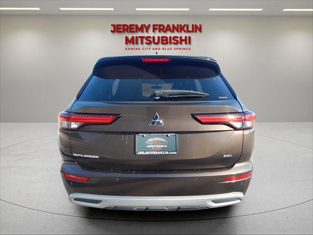 used 2022 Mitsubishi Outlander car, priced at $28,900