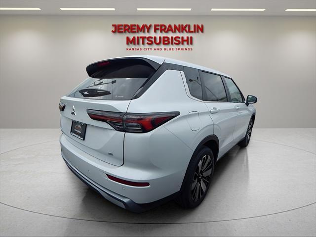 new 2025 Mitsubishi Outlander car, priced at $39,880
