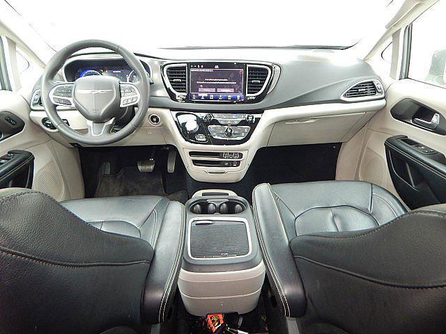 used 2022 Chrysler Pacifica car, priced at $24,800