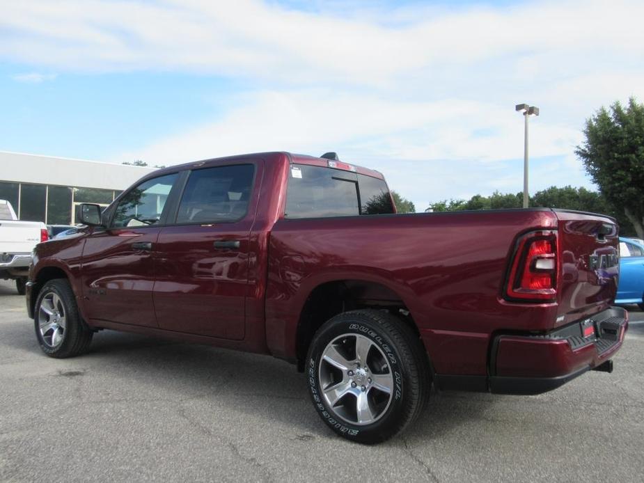 new 2025 Ram 1500 car, priced at $40,160